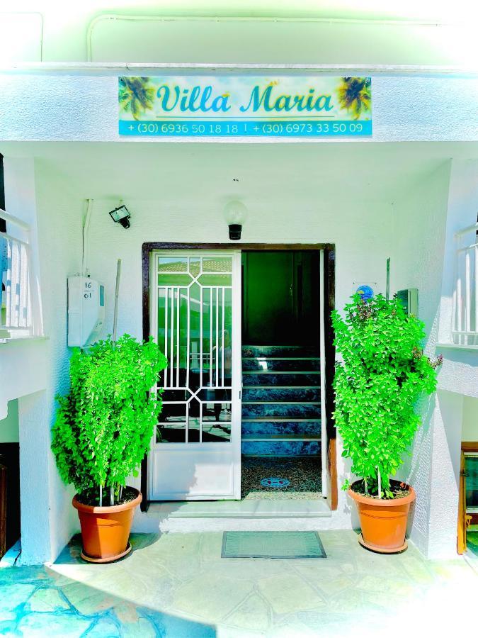Villa Maria Petru 伊里斯斯 外观 照片