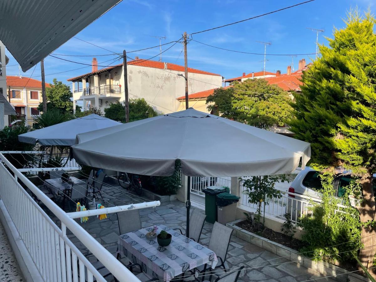 Villa Maria Petru 伊里斯斯 外观 照片