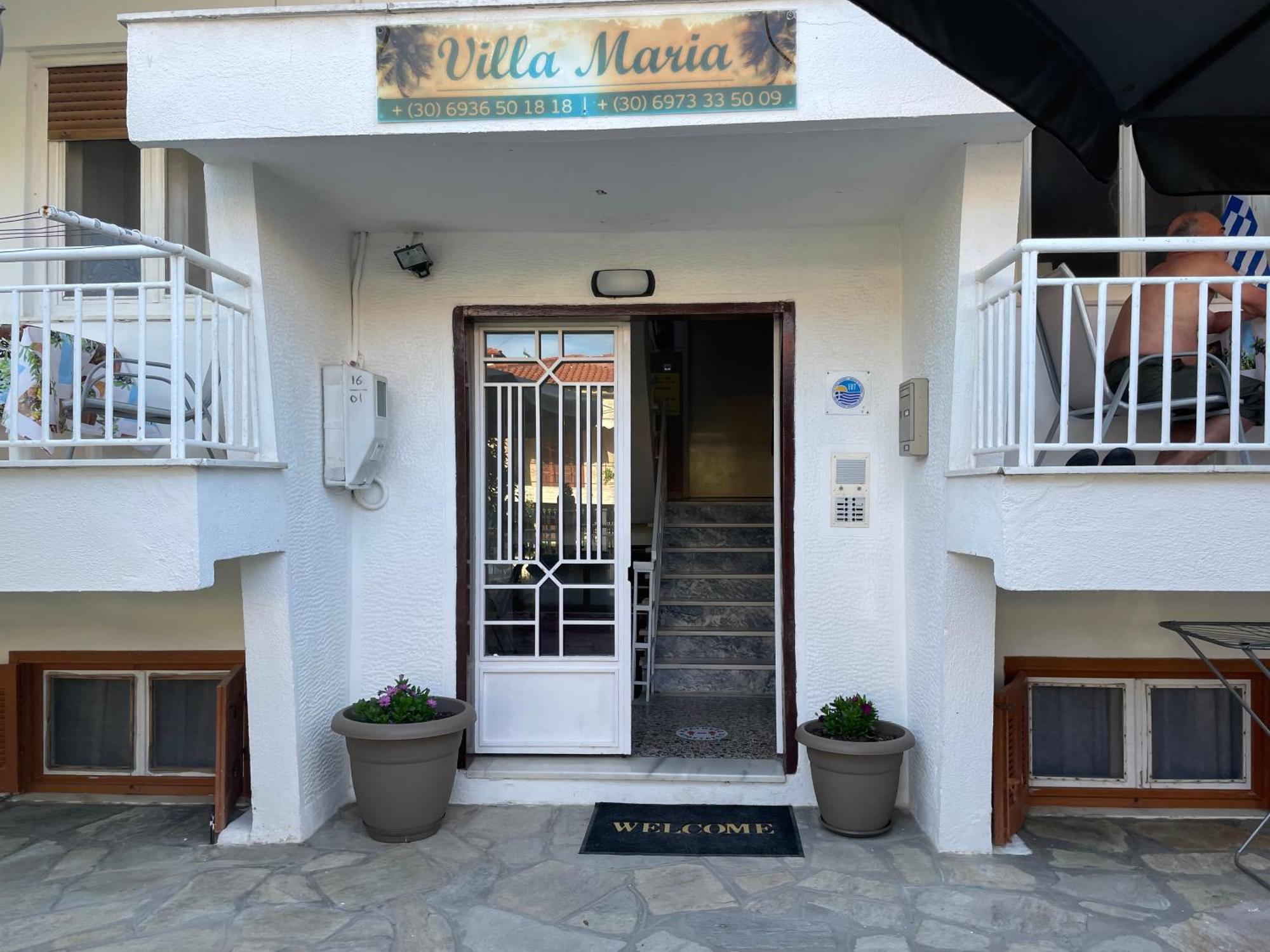 Villa Maria Petru 伊里斯斯 外观 照片